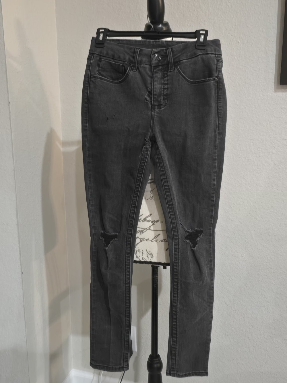 Seven7 Charcoal Black Skinny Jeans with Knee Distress
